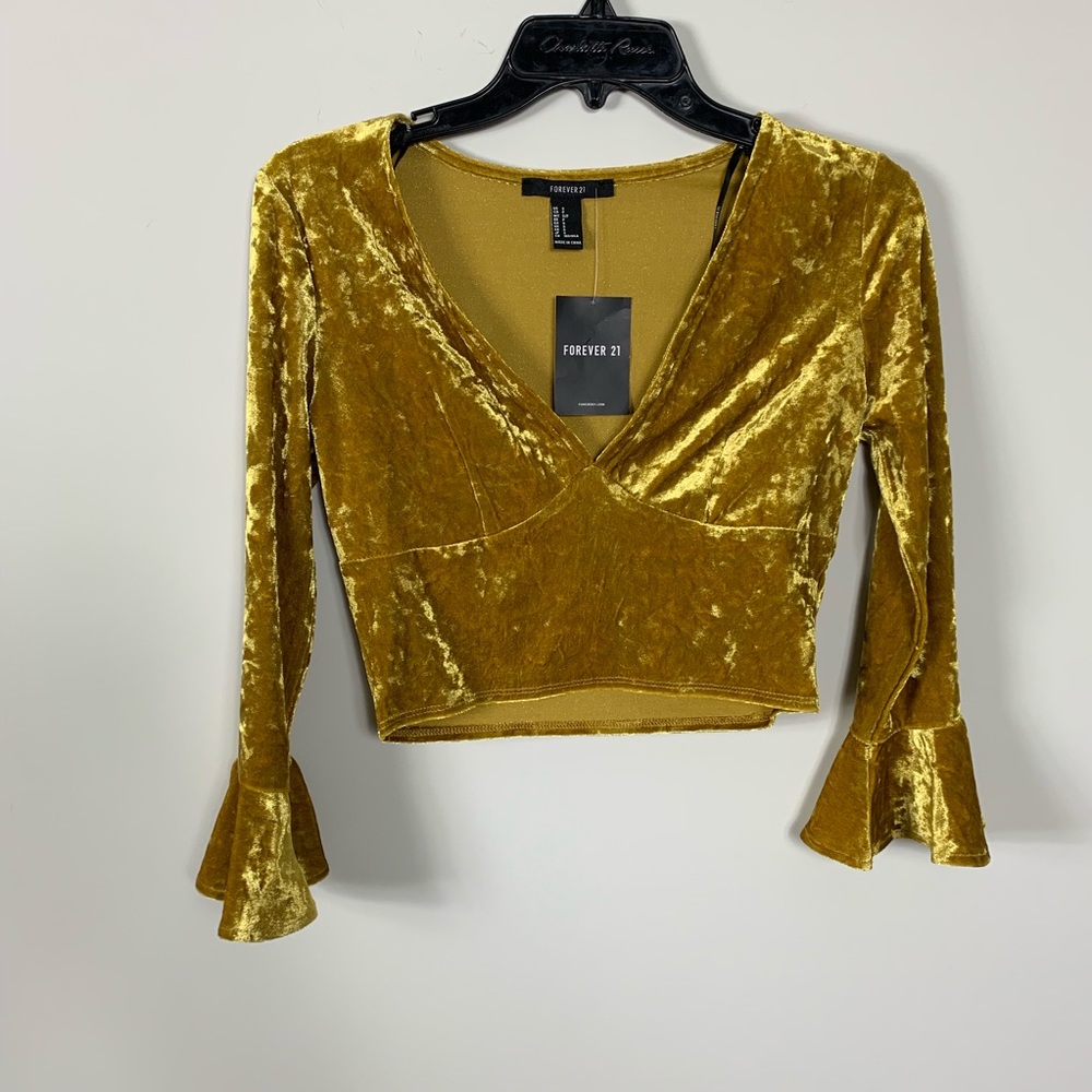 Velvet long sleeve crop gold small NEW
